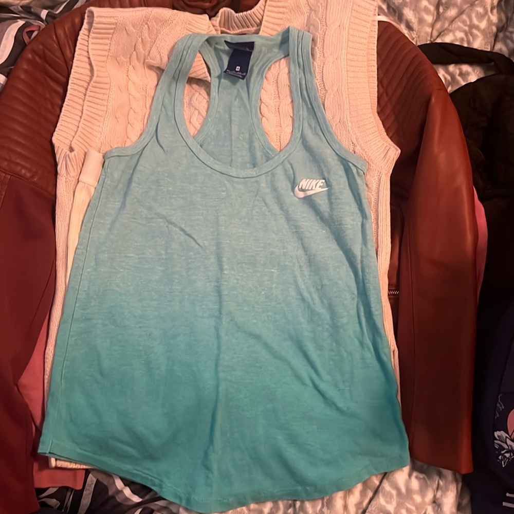 COPY - Nike Tank workout